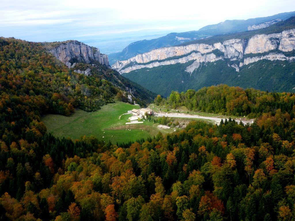 Hotel Du Col De La Machine Saint-Jean-en-Royans Esterno foto